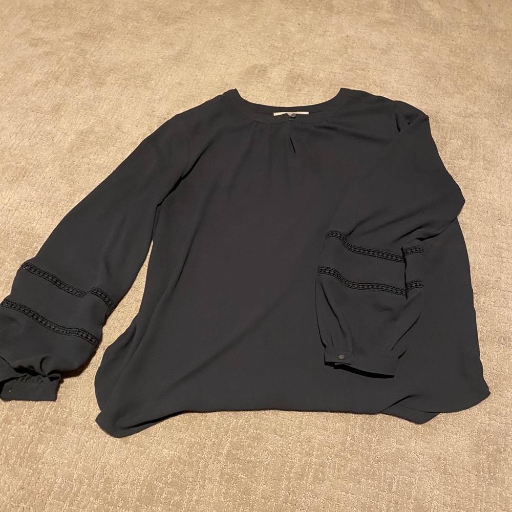 LOFT Gray Long Sleeve Top